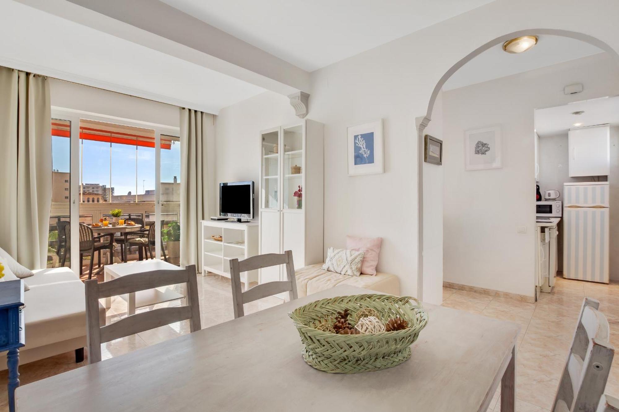 דירות טורמולינוס Sol Montemar 54 By Ivi Real Estate מראה חיצוני תמונה